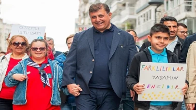 Başkan Tugay 2. İzmir Otizm Yürüyüşü’ne katıldı “Çocuklarımızı kent yaşamı içinde görmek istiyoruz”