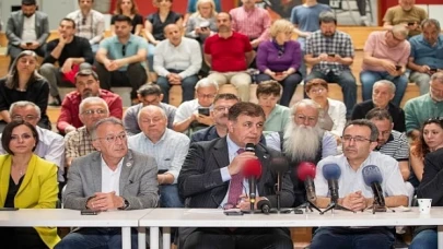 Başkan Tugay: “Aliağa’da kontrolsüz gemi sökümüne izin verilemez”