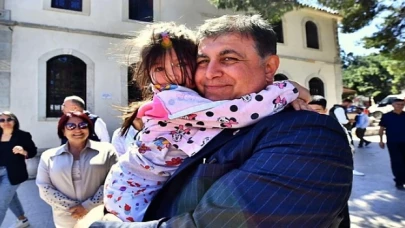 Başkan Tugay Karaburun’un köylerini ziyaret etti