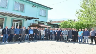 Başkan Zeyrek, Büyükşehir çalışanlarıyla bayramlaştı