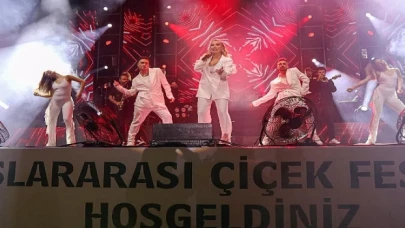 Bayındır’da İrem Derici Rüzgarı Esti