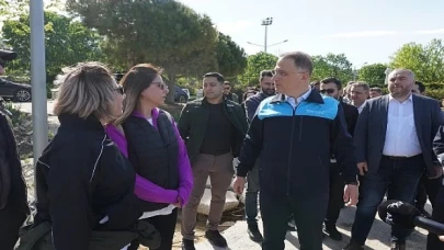 Beylikdüzü Belediye Başkanı Mehmet Murat Çalık, İBB Genel Sekreter Yardımcısı Arif Gürkan Alpay Gürpınar Sahili Düzenleniyor