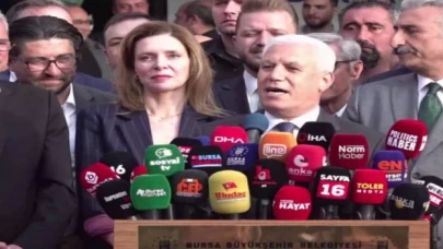 Bozbey mazbatasını aldı... Bursalılara bayram müjdesini verdi