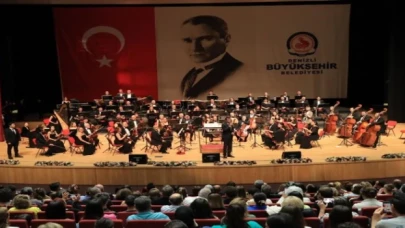 CSO Denizlililer için sahne aldı