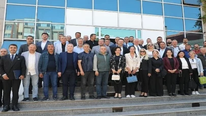 Edremit’te muhtarlar toplantısı yeniden başladı