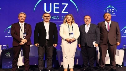 Eğitimin Geleceği: Dijital Çağda Global Yetenekler Geliştirmek