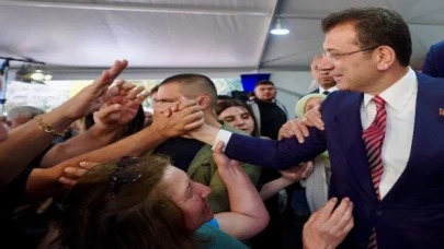 Ekrem İmamoğlu mesai arkadaşlarıyla bayramlaştı