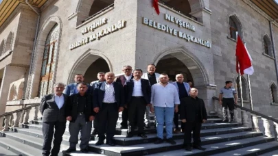 “Esnaflarımızın her zaman yanında olacağız”