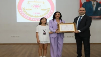Filiz Başkan mazbatasını aldı