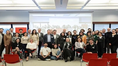 Gençler, Akbanklı Liderlere İlham Vermeye Devam Ediyor