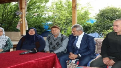 Hatay’da deprem şehitlerinin ailelerine ziyaret