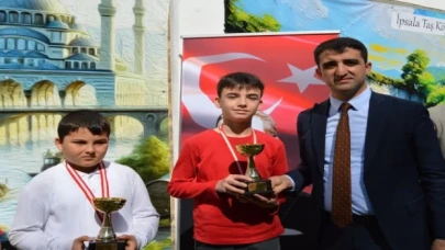 İpsala’da akıl ve zeka oyunlarında dereceye girenlere ödülleri verildi