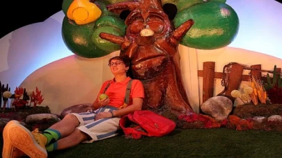 İstanbul Büyükşehir Belediyesi Şehir Tiyatroları en sevilen çocuk oyunlarından “Elma Kurdu Kırtık”ı Avcılar seyircisiyle buluşturuyor