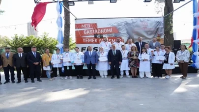 İzmir MEB Gastronomi Festivalinde lezzet şöleni