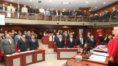 İzmit Belediye Meclisinde komisyonlar belirlendi