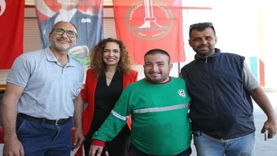 Karşıyaka’da coşkulu bayramlaşma