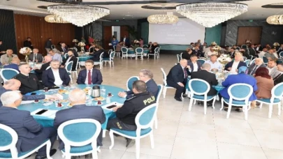 Kaymakam Özyiğit ve Başkan Büyükgöz muhtarları ağırladı