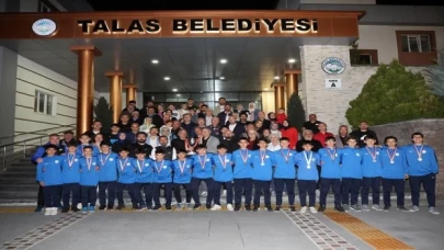 Kayseri Talas Sporcu Fabrikası göğsü kabartıyor