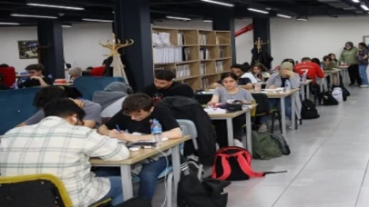 Kayseri’de 7/24 kütüphane tam not aldı