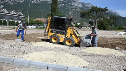 Kemer’e yeni parklar kazandırılıyor