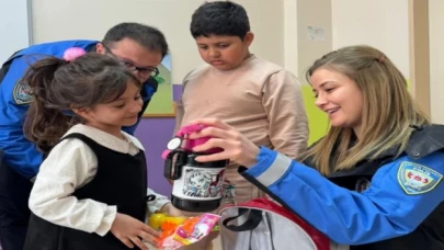 Keşan Polisi’nden otizmli çocuklara hediye