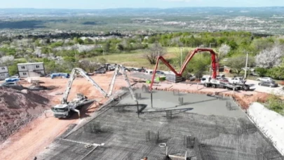 Kocaeli’nde teleferik otoparkı için ilk temel betonu atıldı