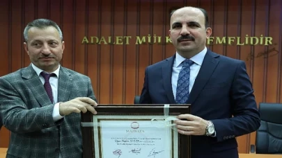 Konya Büyükşehir Belediye Başkanı Altay Mazbatasını Aldı