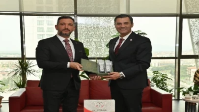 Milli Eğitim Müdürü Uğurelli, Başkan Zeyrek’i ziyaret etti