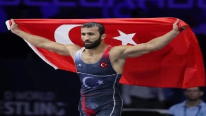 Millilere Bakan’dan tebrik