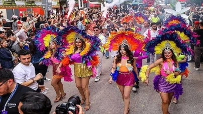 Milyonlarca Kişi Karnaval için Adana’da Buluştu