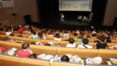 Minikler Nilüfer’de eleştirel bakış açısı kazanıyor