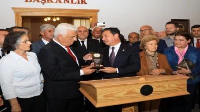 Muğla’da Başkan Aras görevi devraldı