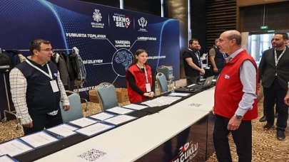 Selçuklu Belediye Başkanı Ahmet Pekyatırmacı, bu yıl ilk kez düzenlenen Selçuklu TEKNO-SEL yarışmasını ziyaret etti