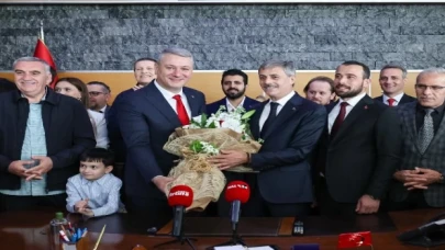 Serdivan’da görev teslimi tamamlandı