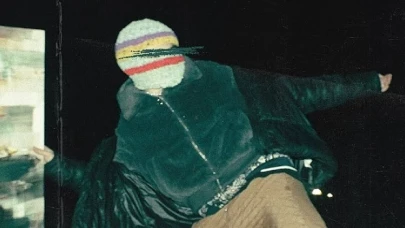 Serge, Yeni Şarkıları ’Captivating Show’ ve ’Reflection’ ile Müzikseverlerle Buluştu