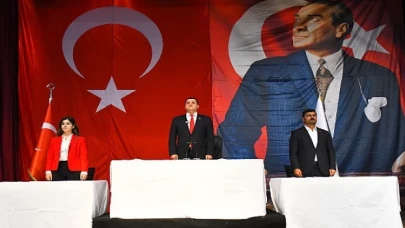 Torbalı Belediyesi Meclisi, yeni dönemin ilk meclis toplantısını gerçekleştirdi