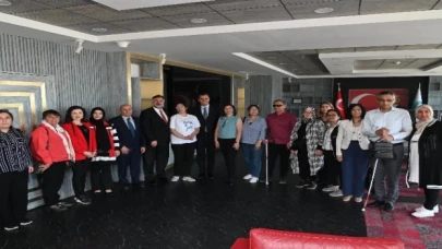 Başkan Zeyrek: “Engelsiz bir yaşamı Manisa’da hayata geçireceğiz”