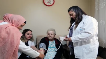 Bayraklı’da vatandaşlara ücretsiz sağlık hizmeti