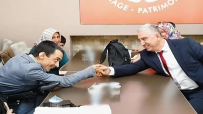 Bergama Belediye Başkanı Dr. Tanju ÇELİK Bergama Kültür Merkezi’nde düzenlenen etkinliklere katıldı