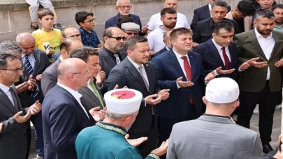 Bu yıl 747.’sini kutladığımız Türk Dil Bayramı ve Yunus Emre’yi Anma Etkinlikleri, bugün başladı.