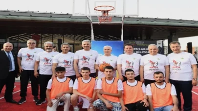 Bursa’da başkanlardan 19 Mayıs’a yakışan maç