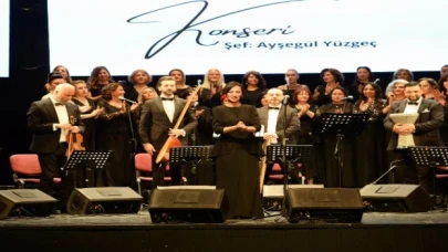 Bursa’da Kadınlar Korosundan ‘Anneler Günü’ konseri