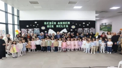 Çayırovalı miniklerden, Anneler Günü’ne özel program