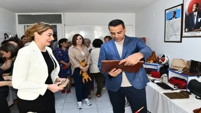 Çiğlili Kadın Kursiyerlerin El Emeği Ürünleri Görücüye Çıktı