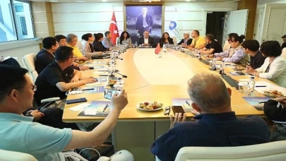 Çin heyetinden Antalya Büyükşehir Belediyesi’ne ziyaret
