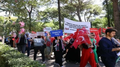 Dokuz Eylül’lü öğrencilerden Filistin dayanışması