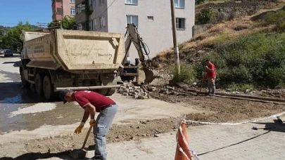 Edremit Belediyesi yol çalışmalarına hız verdi