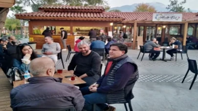 Fethiye halka inerken, Marmaris halkın üstüne basıyor!