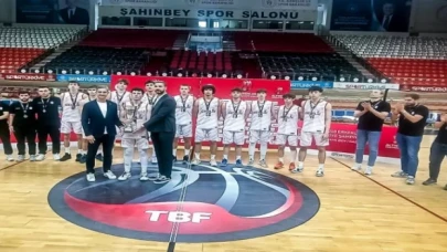 Gemlikliler U18 Türkiye Şampiyonası’nı ikinci tamamladı