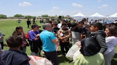 Hacılar’da Başkan Özdoğan’dan öğrencilere moral